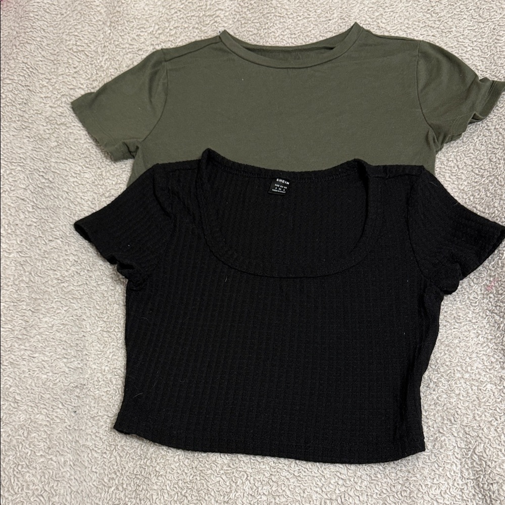 Black Ribbed Crop Top